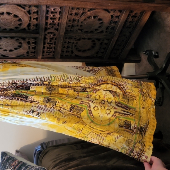 HAREM - Picture 3 of 4